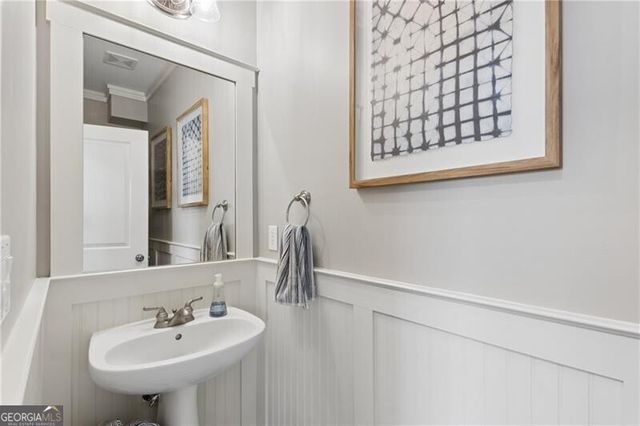 4484 Oakdale Road SE, Smyrna, GA 30080