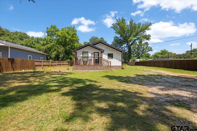 6108 County Road 35, Tyler, TX 75706