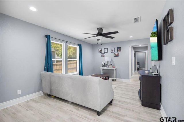 6108 County Road 35, Tyler, TX 75706
