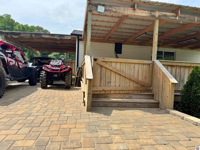 566 Golden Meadow Ln, Ledbetter, KY 42058