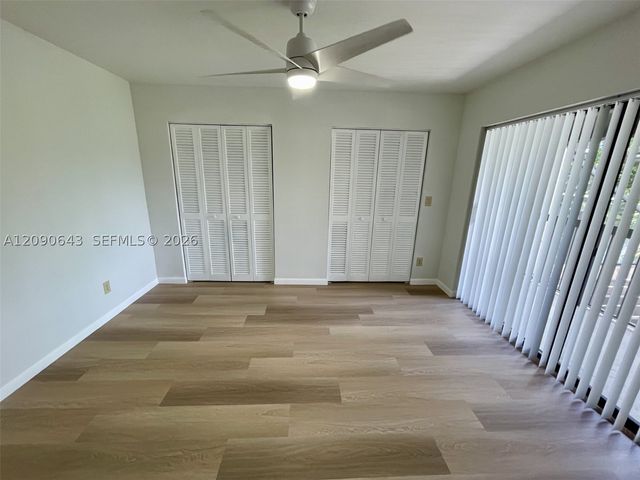 2160 Bayberry Dr 2160, Pembroke Pines, FL 33024