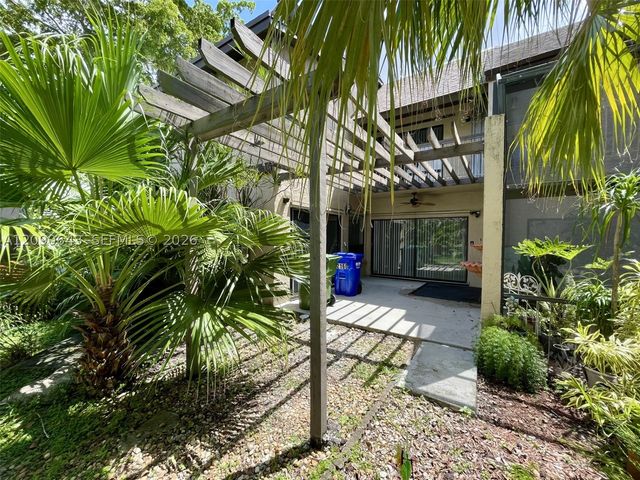 2160 Bayberry Dr 2160, Pembroke Pines, FL 33024