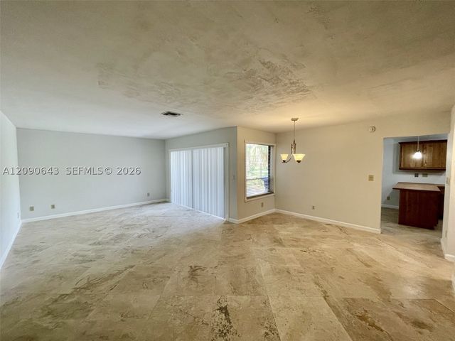 2160 Bayberry Dr 2160, Pembroke Pines, FL 33024