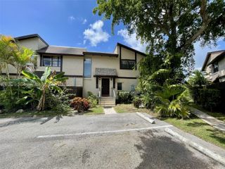 2160 Bayberry Dr 2160, Pembroke Pines, FL 33024