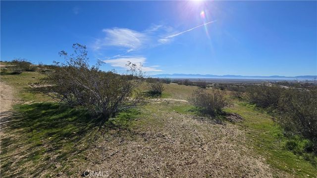 0 Near United St & Barrington Ave, Rosamond, CA 93560