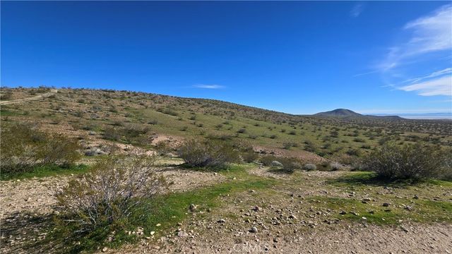 0 Near United St & Barrington Ave, Rosamond, CA 93560