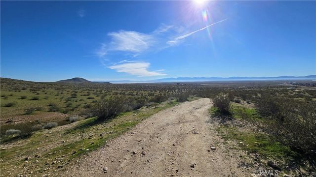 0 Near United St & Barrington Ave, Rosamond, CA 93560