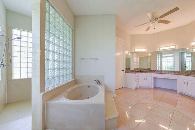 5803 Muskogee Lane, Richmond, TX 77469