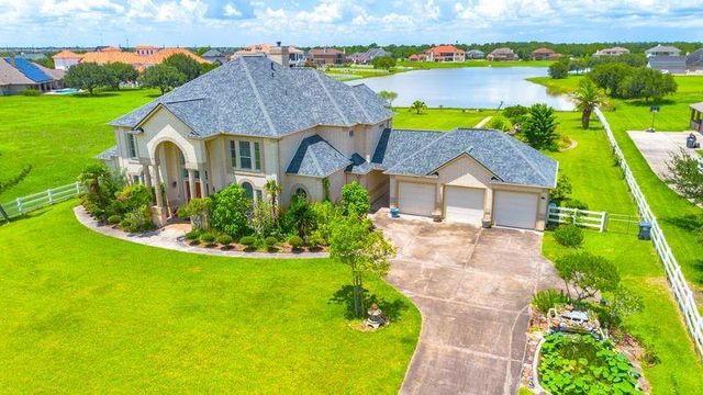 5803 Muskogee Lane, Richmond, TX 77469