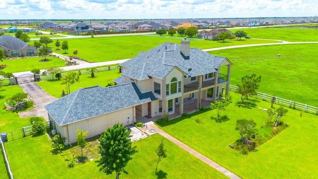 5803 Muskogee Lane, Richmond, TX 77469