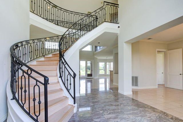 5803 Muskogee Lane, Richmond, TX 77469