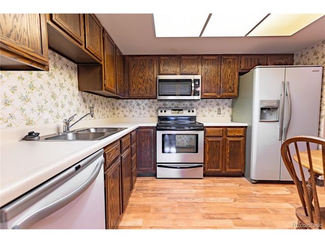 13850 E Marina Dr 206, Aurora, CO 80014