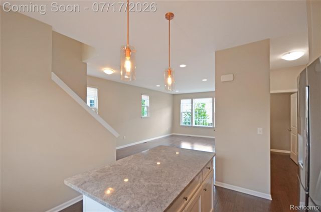 4625 Bradley Circle, Troy, MI 48085