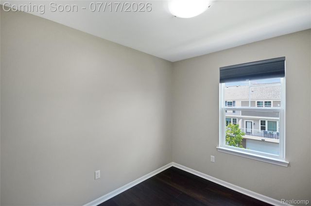 4625 Bradley Circle, Troy, MI 48085