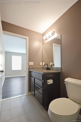 4625 Bradley Circle, Troy, MI 48085