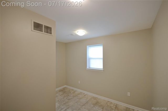 4625 Bradley Circle, Troy, MI 48085
