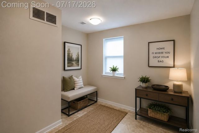 4625 Bradley Circle, Troy, MI 48085