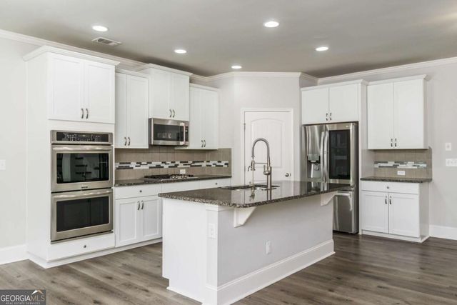 4368 Mantova Drive, Buford, GA 30519