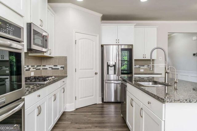 4368 Mantova Drive, Buford, GA 30519