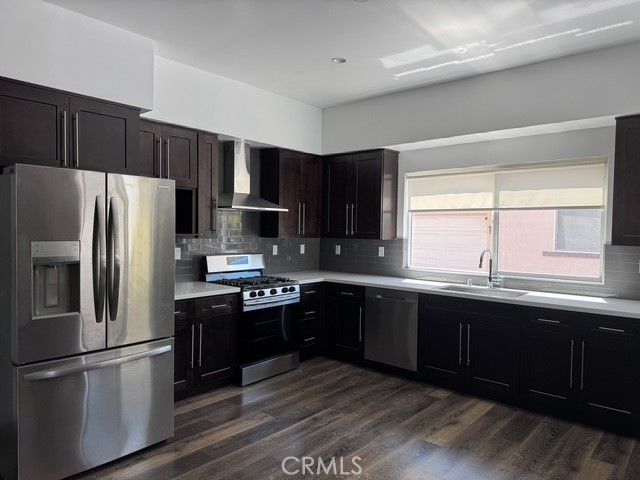 9237 Wakefield Avenue 6, Panorama City, CA 91402