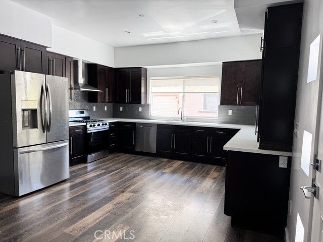 9237 Wakefield Avenue 6, Panorama City, CA 91402