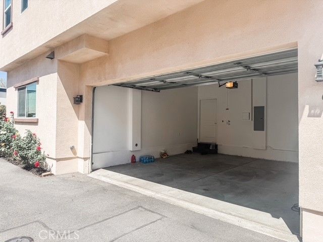 9237 Wakefield Avenue 6, Panorama City, CA 91402