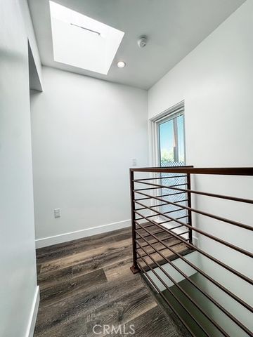 9237 Wakefield Avenue 6, Panorama City, CA 91402