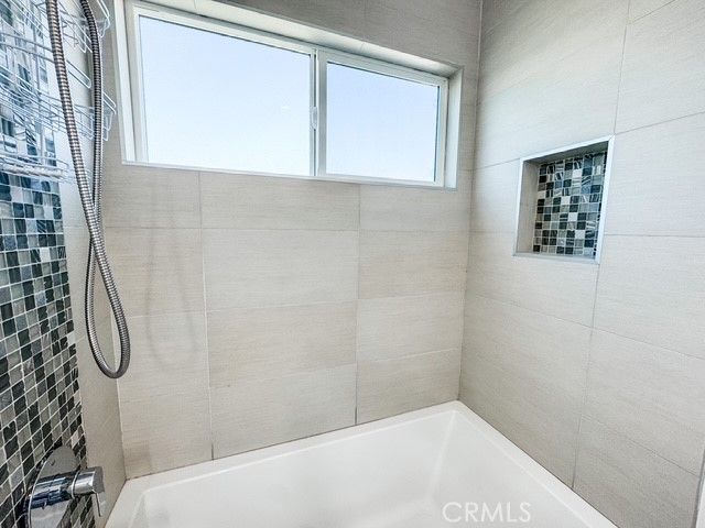 9237 Wakefield Avenue 6, Panorama City, CA 91402