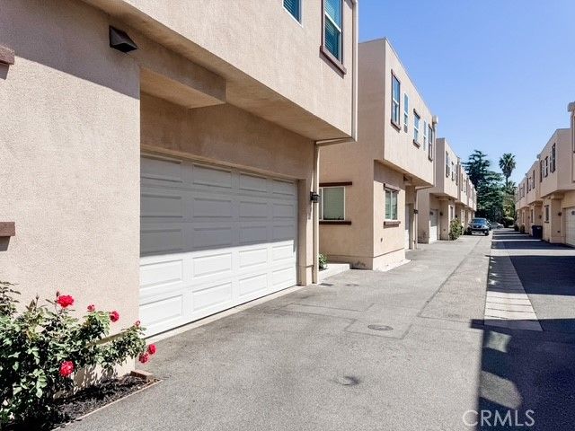 9237 Wakefield Avenue 6, Panorama City, CA 91402