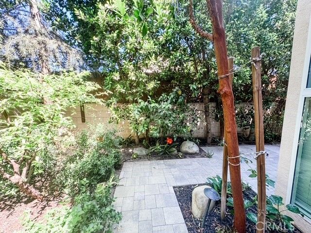 9237 Wakefield Avenue 6, Panorama City, CA 91402