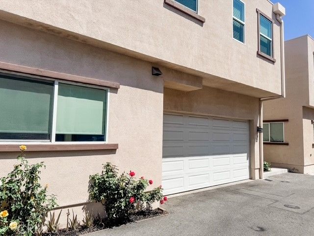 9237 Wakefield Avenue 6, Panorama City, CA 91402