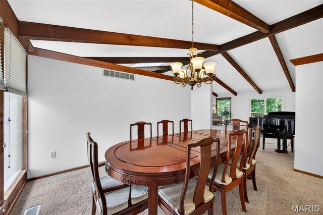 13 Laurel Oaks Court, Lake St Louis, MO 63367