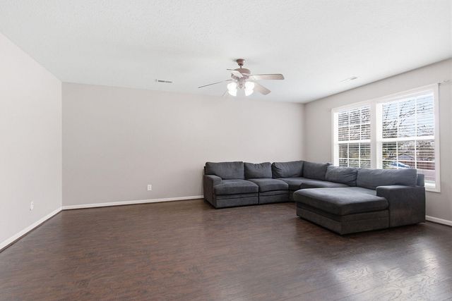 2700 ANDY DR, Columbia, MO 65202