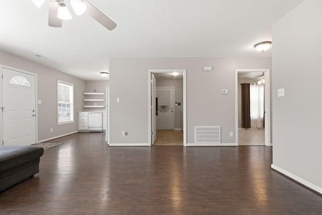 2700 ANDY DR, Columbia, MO 65202