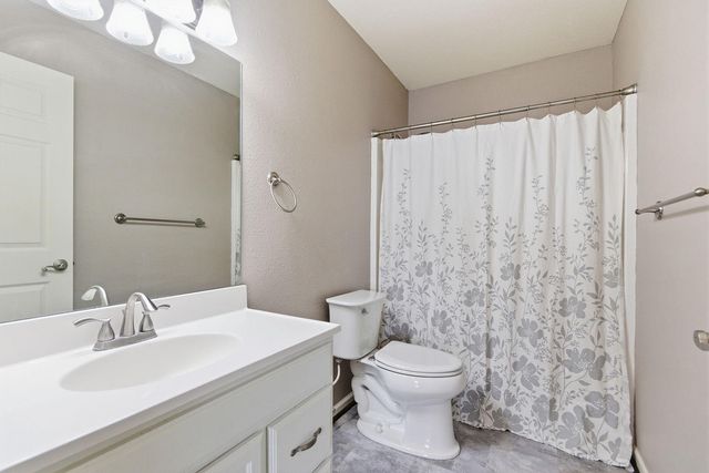 2700 ANDY DR, Columbia, MO 65202