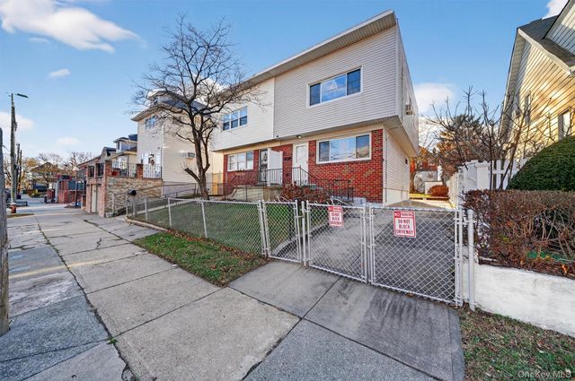 725 Logan Avenue, Bronx, NY 10465