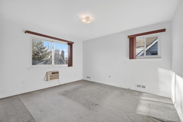 725 Logan Avenue, Bronx, NY 10465