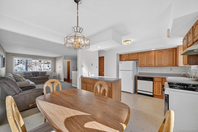 725 Logan Avenue, Bronx, NY 10465