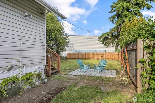 2008 Iron Street, Bellingham, WA 98225