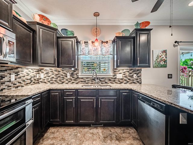 15508 Shakespeare Drive, Evansville, IN 47725
