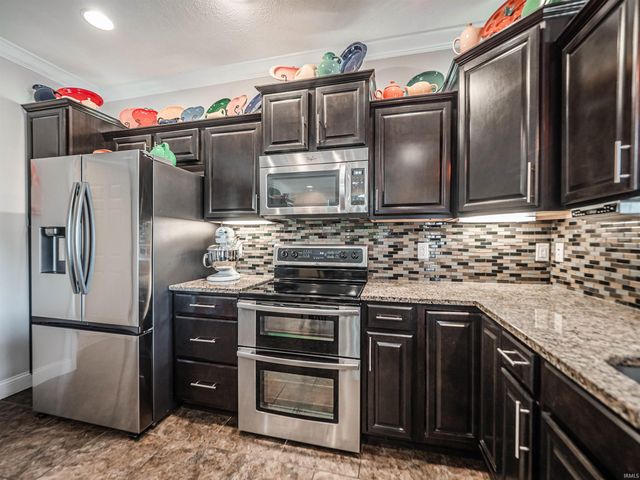 15508 Shakespeare Drive, Evansville, IN 47725