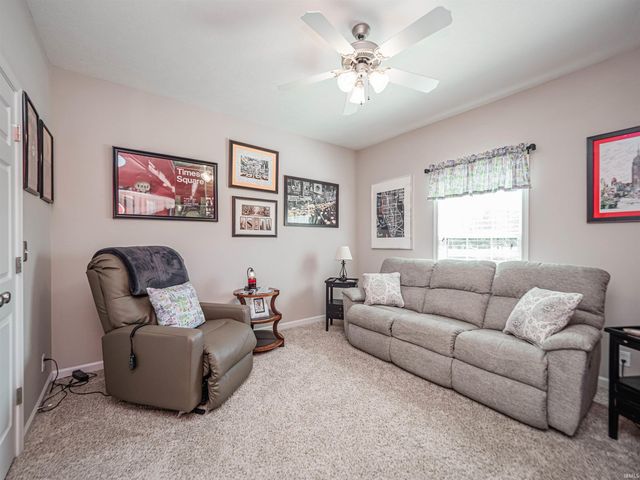 15508 Shakespeare Drive, Evansville, IN 47725