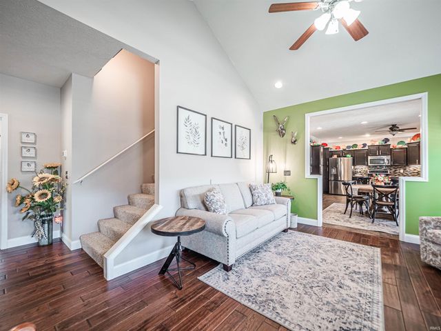 15508 Shakespeare Drive, Evansville, IN 47725