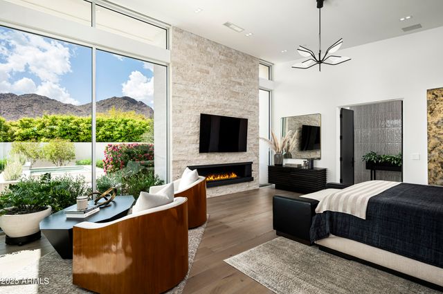 5611 N WILKINSON Road, Paradise Valley, AZ 85253