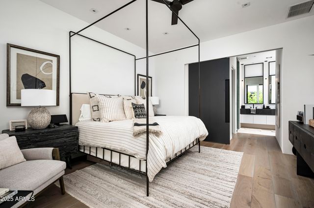 5611 N WILKINSON Road, Paradise Valley, AZ 85253