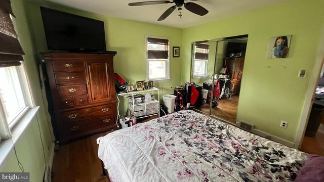 308 W MONROE AVE, Magnolia, NJ 08049