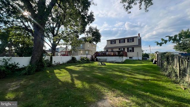 308 W MONROE AVE, Magnolia, NJ 08049