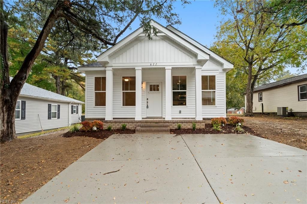 611 Quail ST, Smithfield, VA 23430