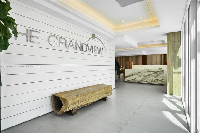 5900 Collins Ave 1607, Miami Beach, FL 33140