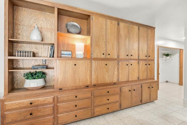 3241 Clairidge Way, Sacramento, CA 95821